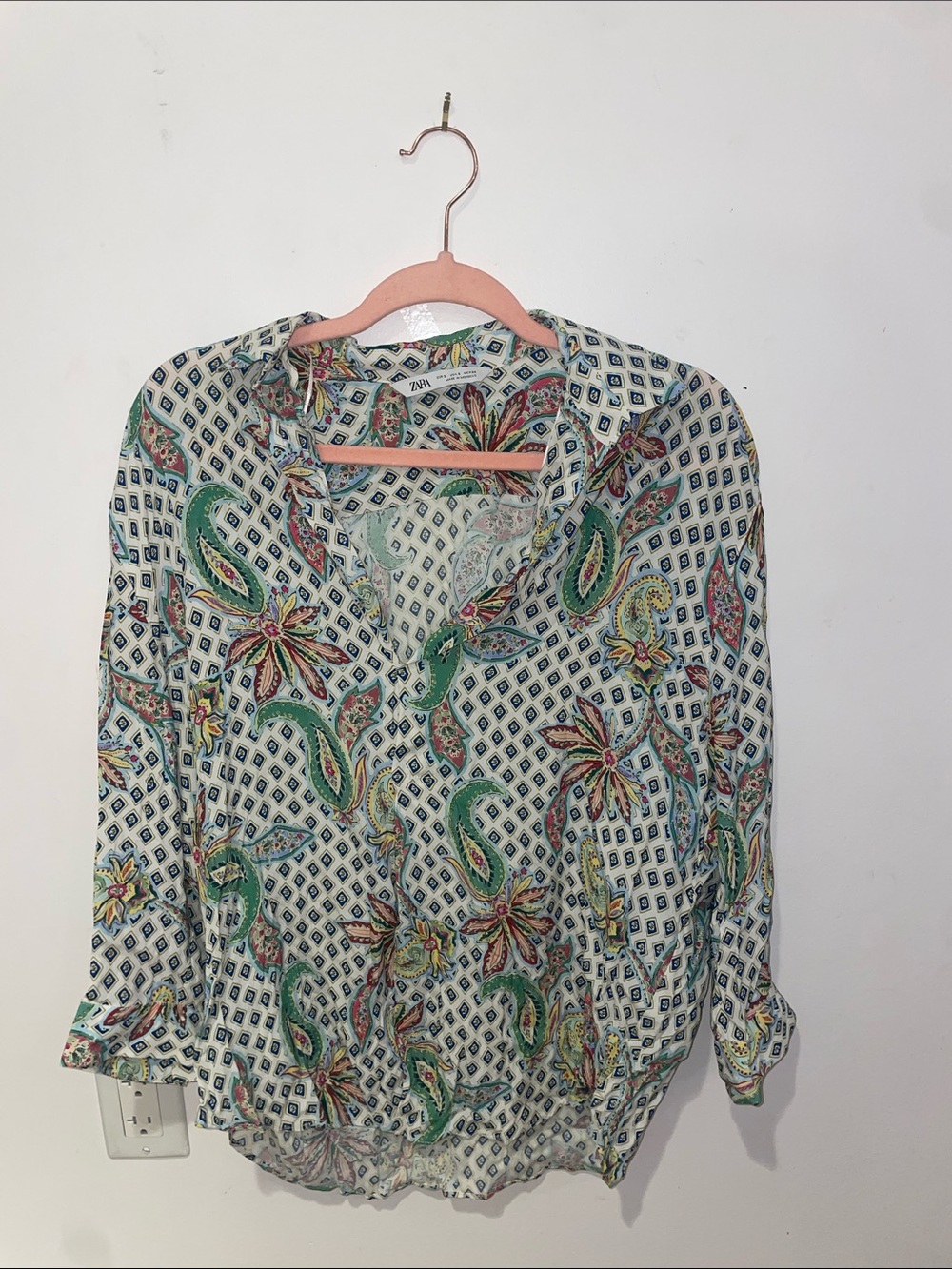 Zara Multicolor Paisley Button-Front Blouse